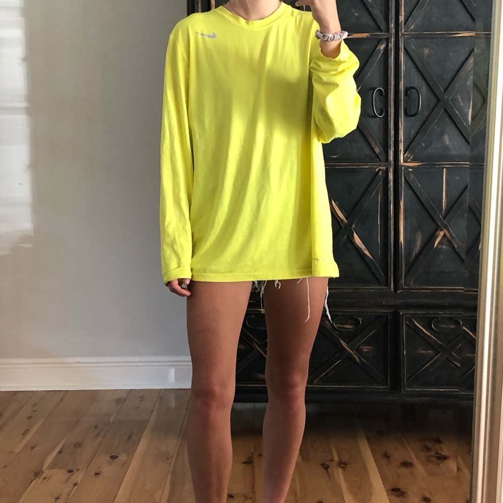 Nike longsleeve shirt